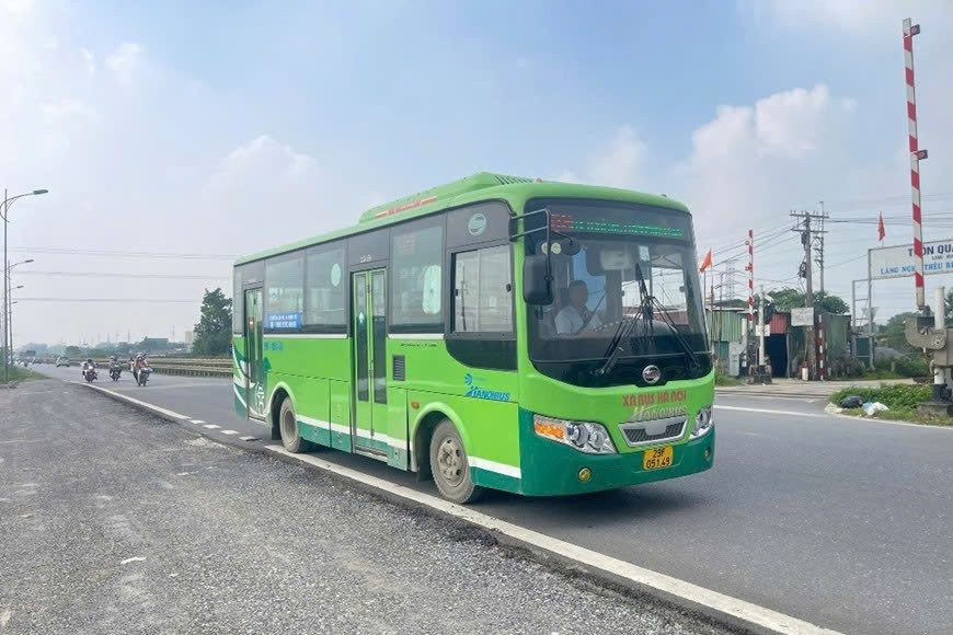 Hà Nội vận hành tuyến xe buýt kết nối với thôn Quang Lãng, xã Đại Xuyên