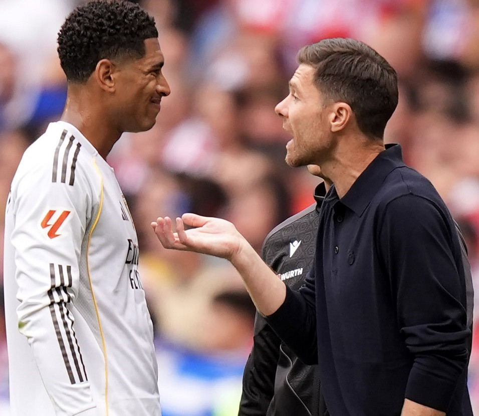 Jude bellingham xabi FR.jpg