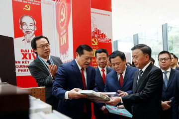 Khai trương Trung tâm báo chí Đại hội 14 của Đảng