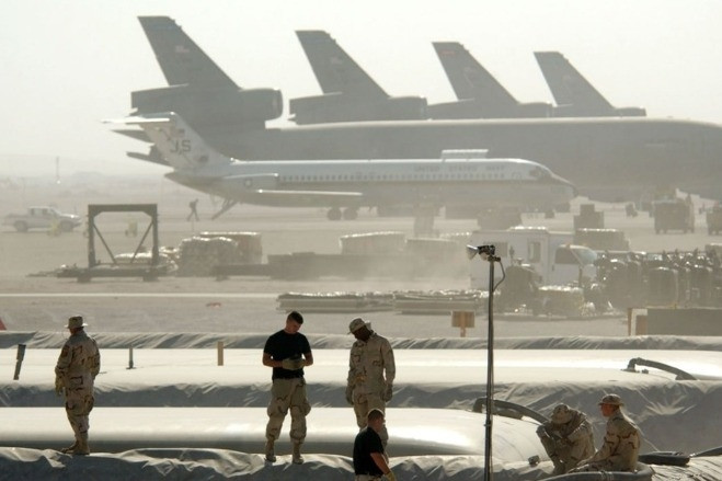 Mỹ yêu cầu nhân viên rời khỏi căn cứ không quân ở Qatar sau cảnh báo của Iran