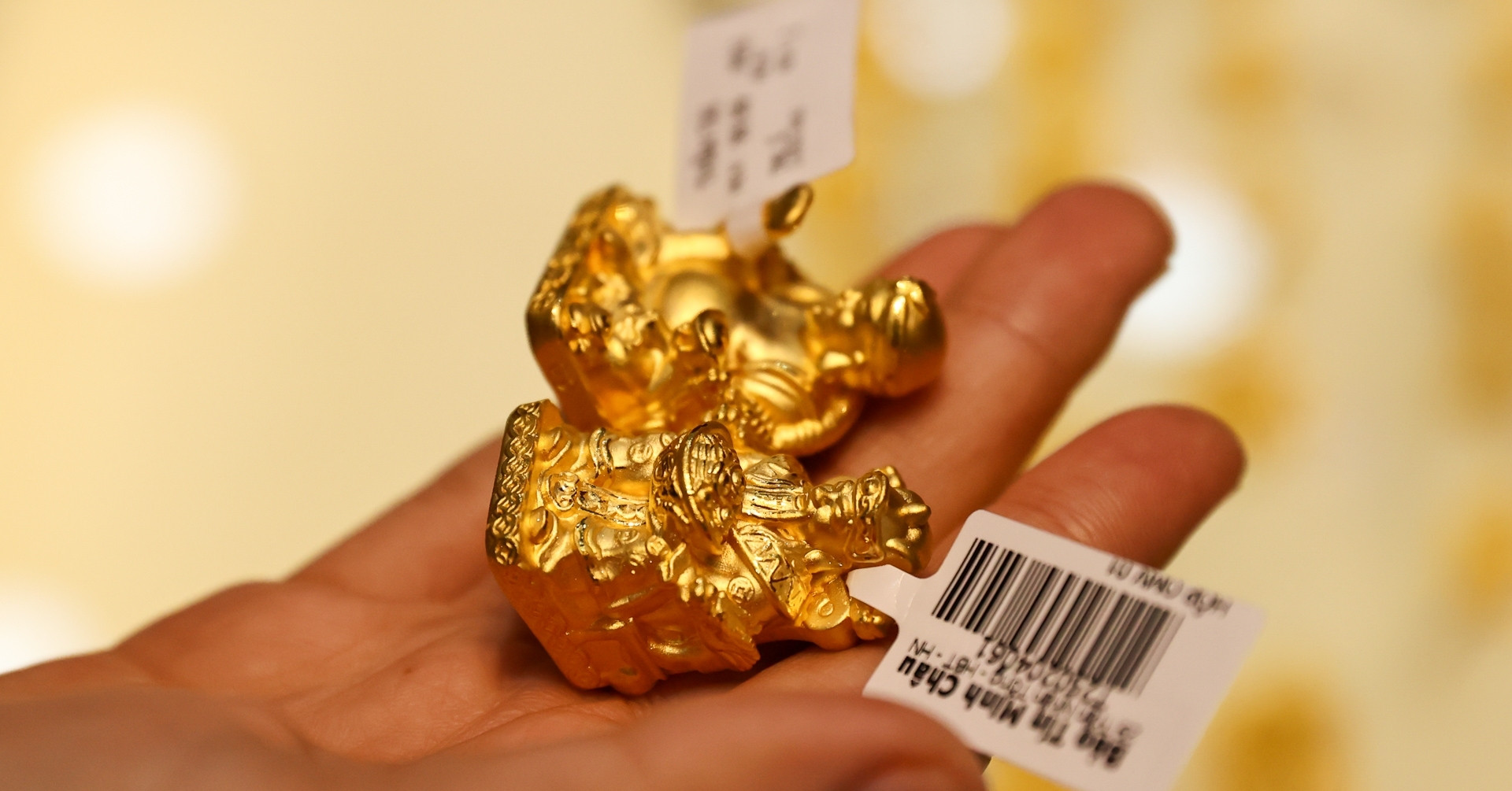 Giá vàng hôm nay 16/1/2026: Đảo chiều giảm sau chuỗi tăng nóng, rủi ro gia tăng