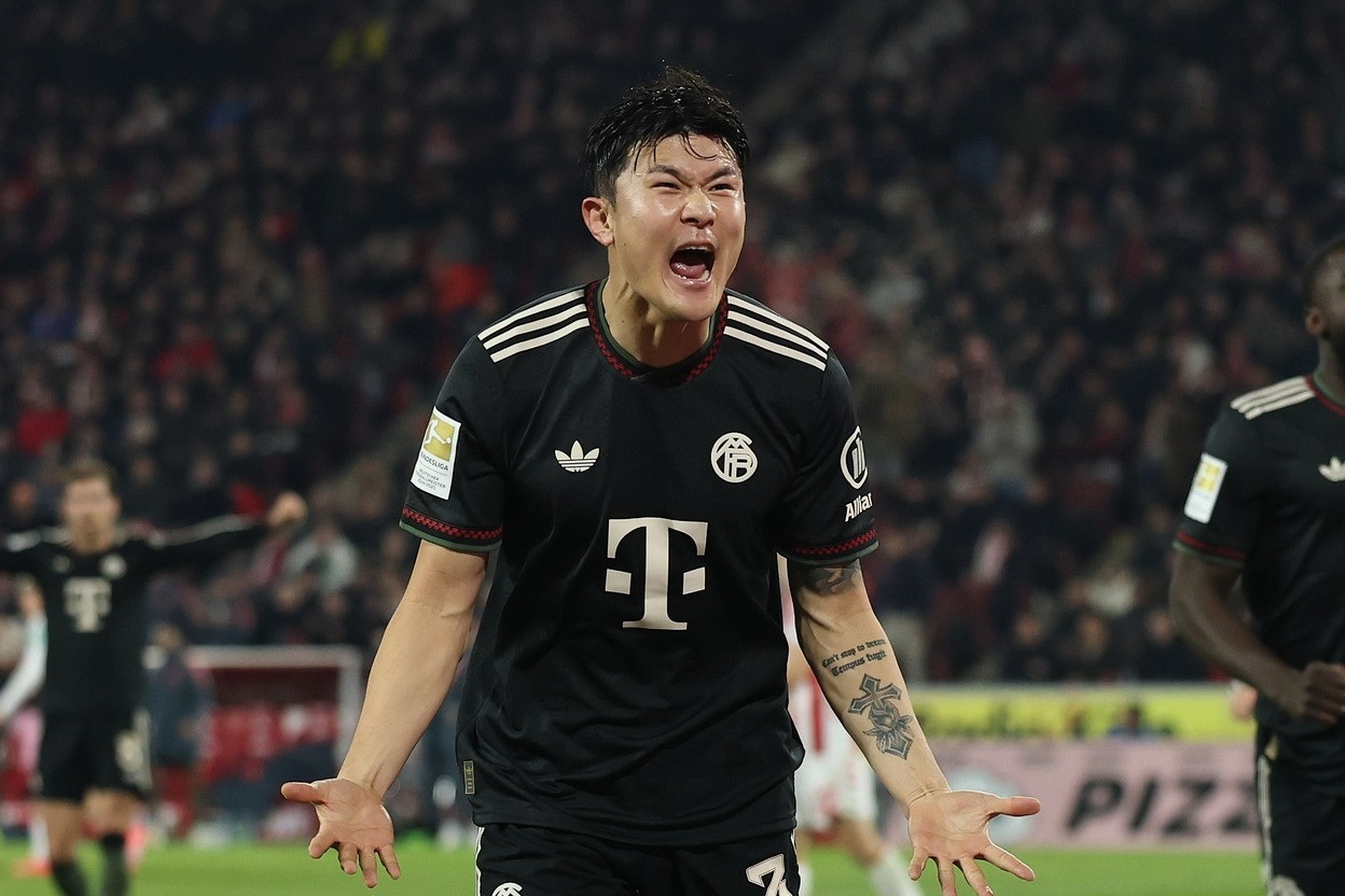 Bayern Munich độc cô cầu bại tại Bundesliga