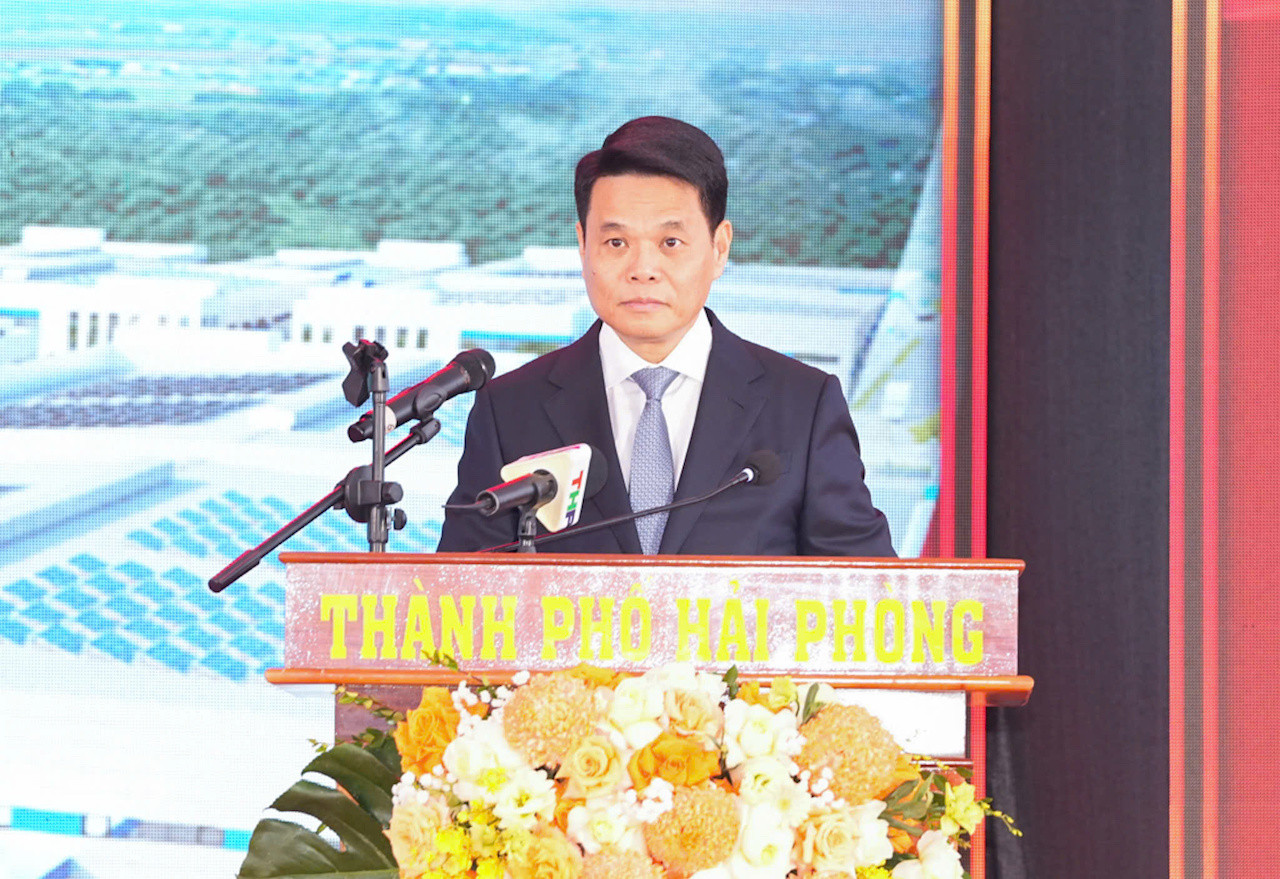 khởi công châu.jpeg