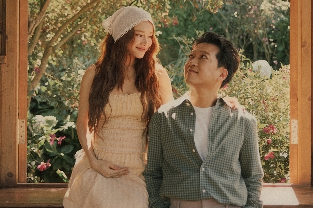 Nhã Phương - Trường Giang: Ngọt ngào như thuở mới yêu