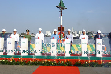 Phó Thủ tướng Mai Văn Chính dự lễ động thổ xây dựng cầu Cát Lái