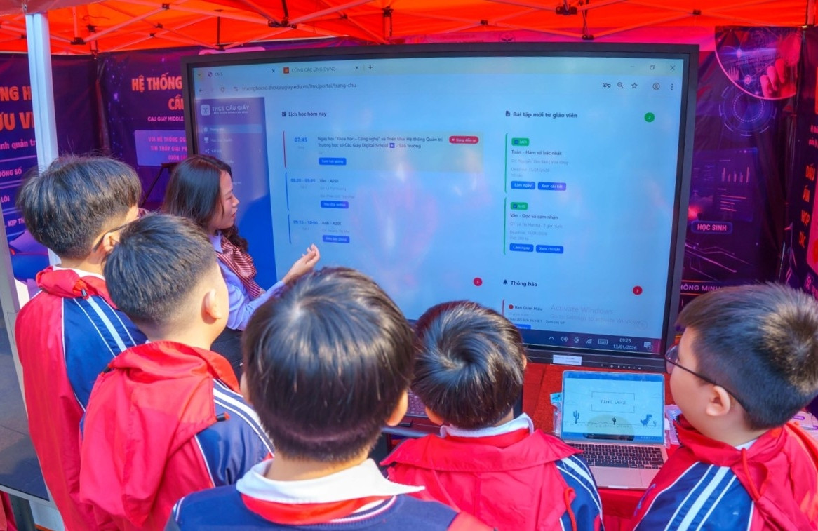 Trường ĐH xây dựng nền tảng số hỗ trợ quản lý học sinh, thí điểm ở Hà Nội