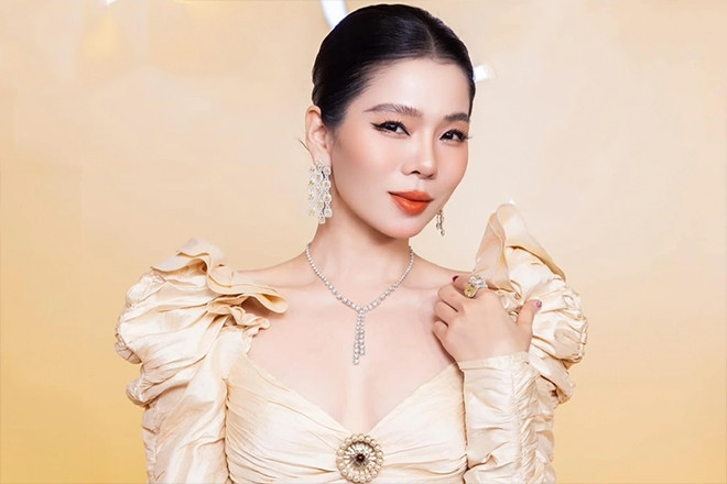 Từ ồn ào của Lệ Quyên, Sở Văn hóa đề nghị nghệ sĩ ứng xử văn minh với khán giả