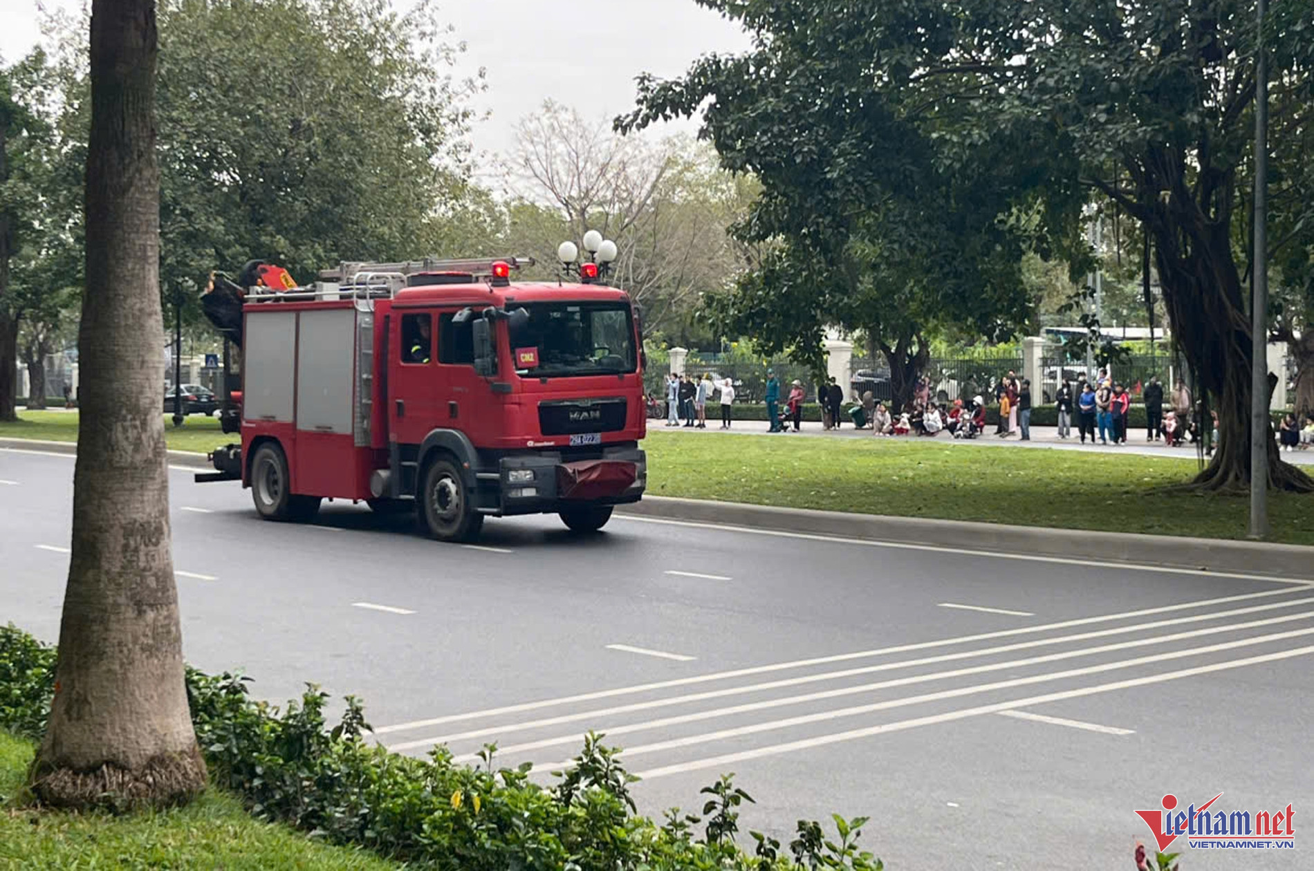 W-A Tin dien tap copy.jpg