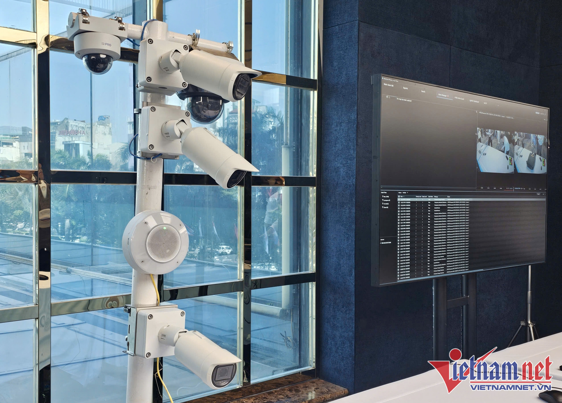 W-tieu chuan camera giam sat 06.jpg