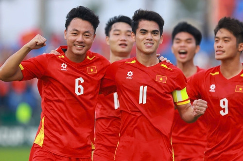Bản tin sáng 16/1: Nhận định U23 Việt Nam vs UAE: Tung chiêu lấy vé bán kết