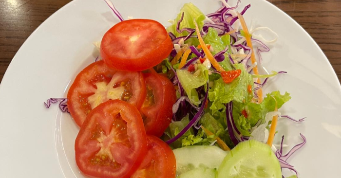 2 "sát thủ" giấu mặt trong đĩa salad nhưng ít người biết