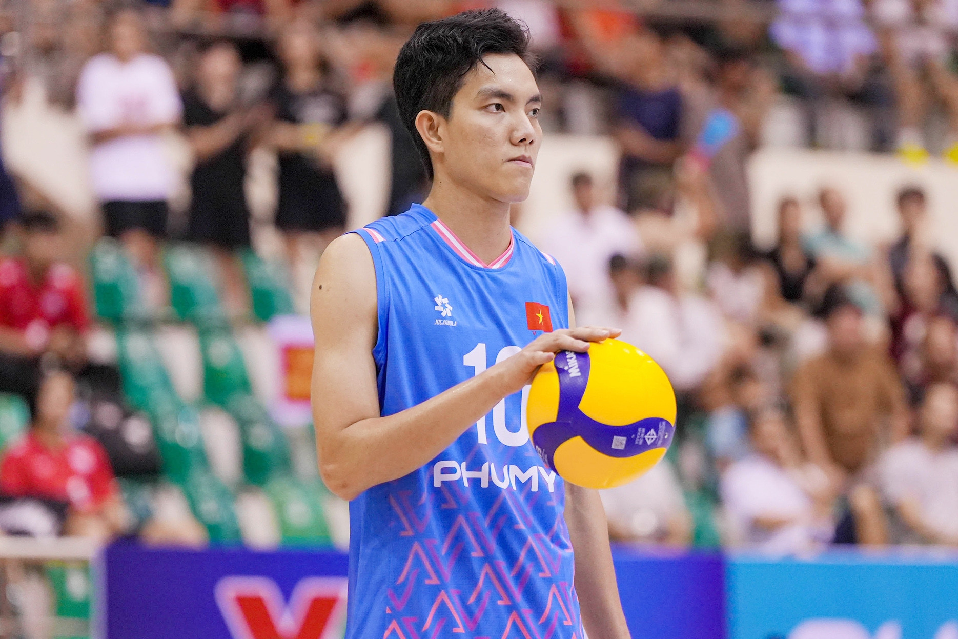 Bích Tuyền không thi đấu bóng chuyền ở mùa giải 2026