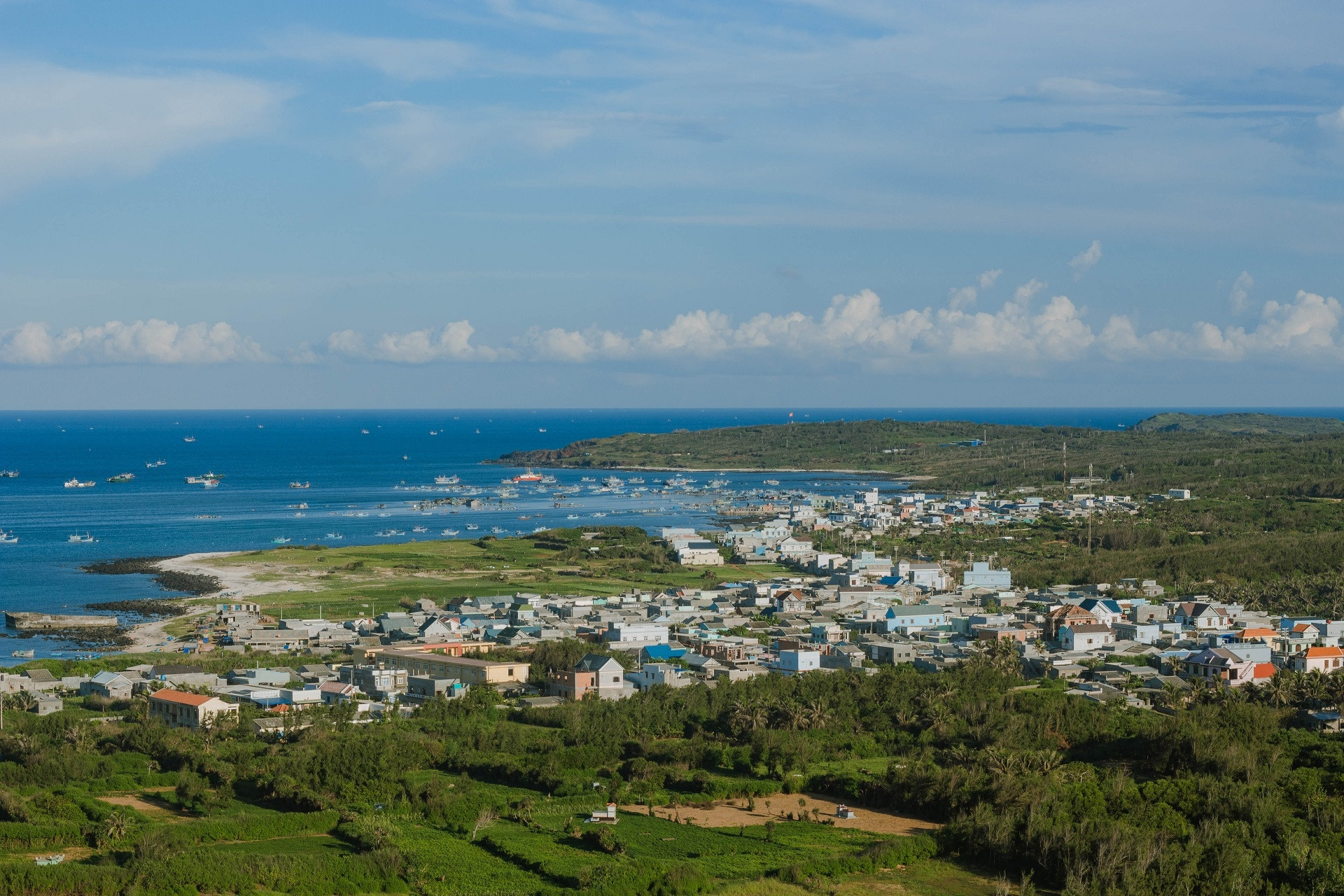 Hòn đảo 'điện ảnh' ở Lâm Đồng vào danh sách điểm đến hàng đầu Đông Nam Á