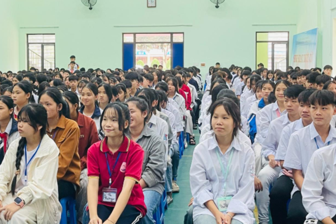 Sơn La dừng phương án thi lớp 10 năm 2026 bằng tổ hợp 6 môn