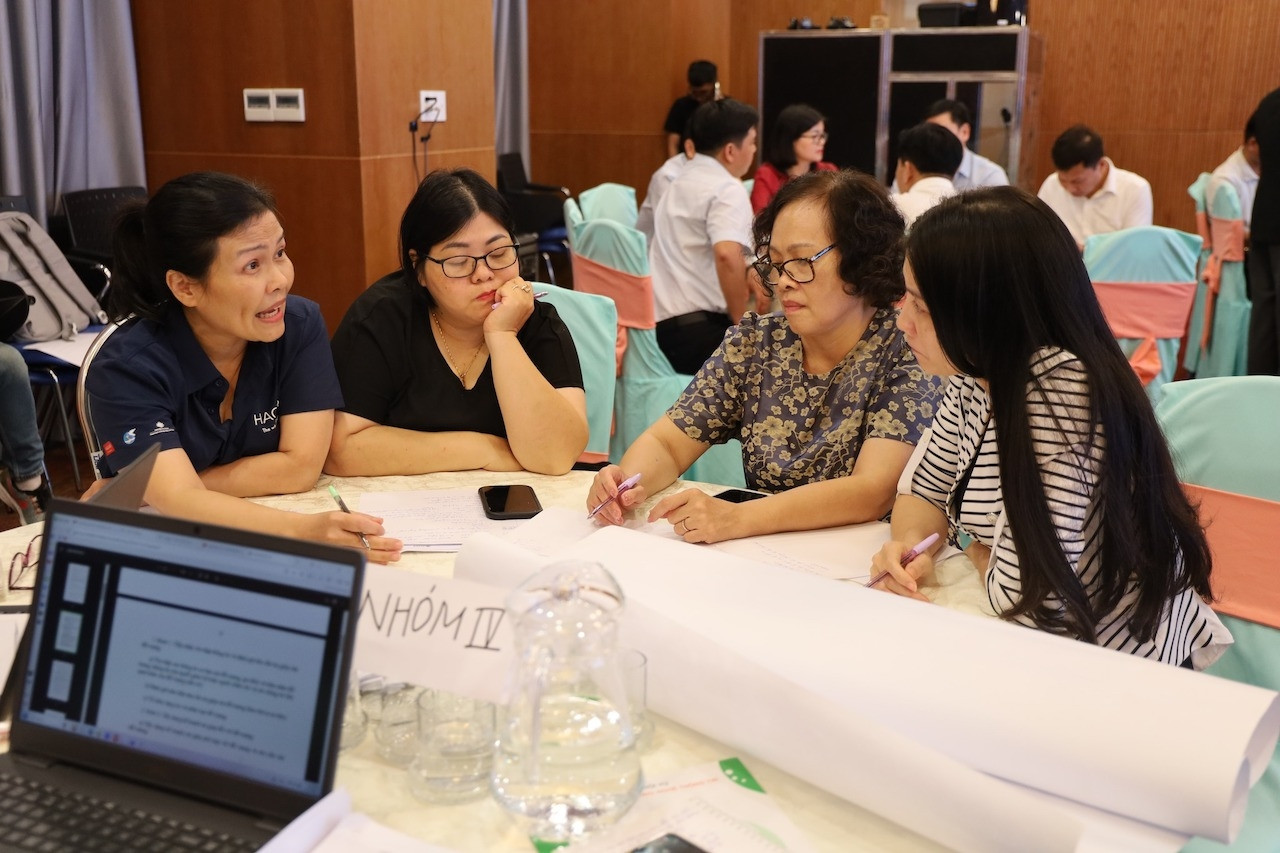 Tập huấn hỗ trợ phụ nữ, trẻ em nạn nhân buôn người