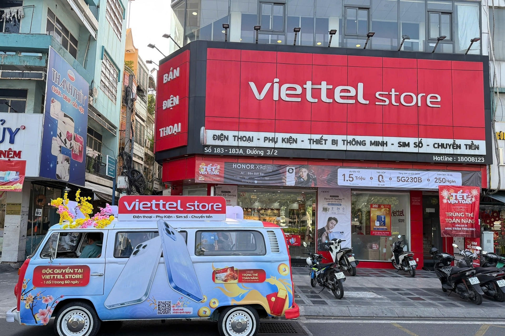 Viettel Store ưu đãi “Tết vẹn toàn” với hàng ngàn quà tặng giá trị
