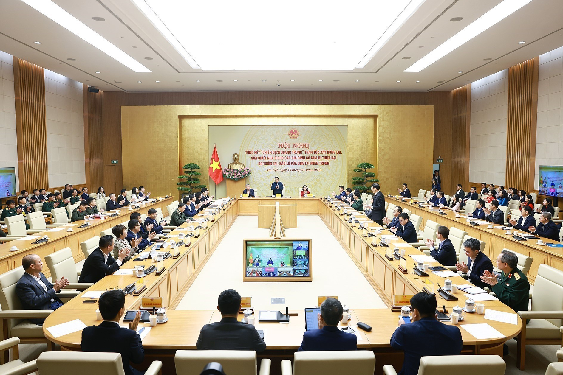 vnapotalthutuongchutrihoinghitongketchiendichquangtrung8533018 17685271711601240308286.jpg