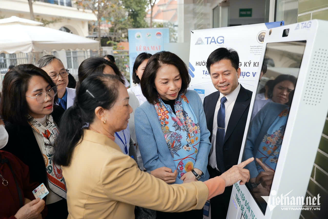 Người dân Hà Nội khám chữa bệnh ở trạm y tế, hội chẩn thẳng bệnh viện tuyến trên W-effb9f0e df24 437d ae73 30e9f22029f3.jpeg