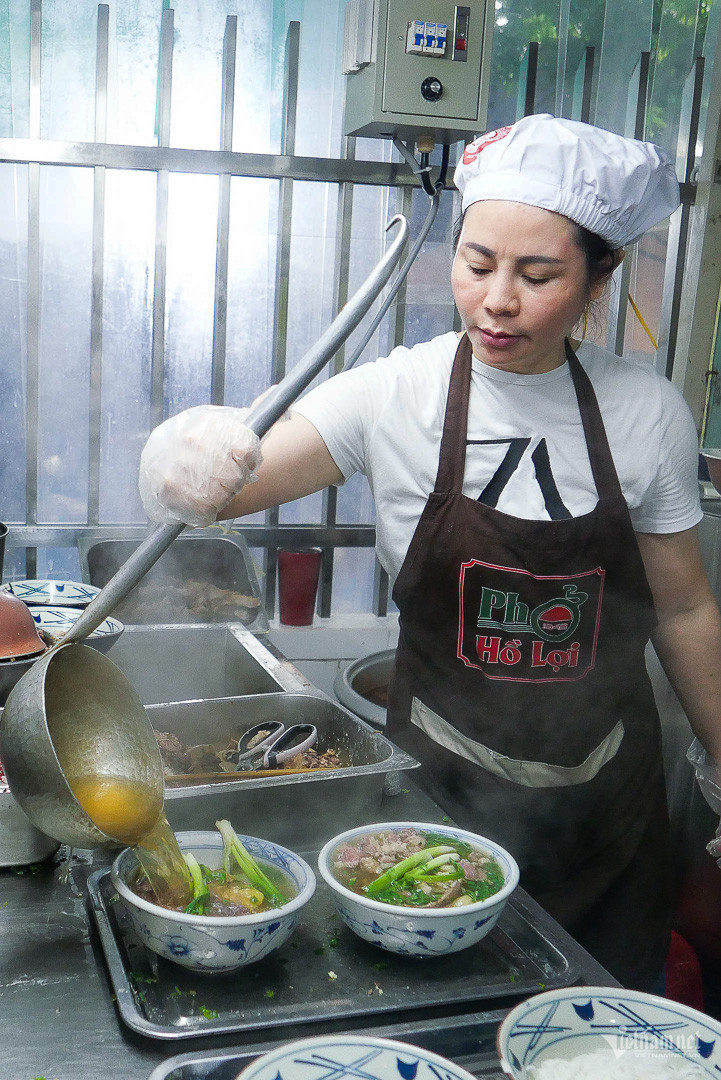 w pho ho loi 7 of 18 1 1445.jpg