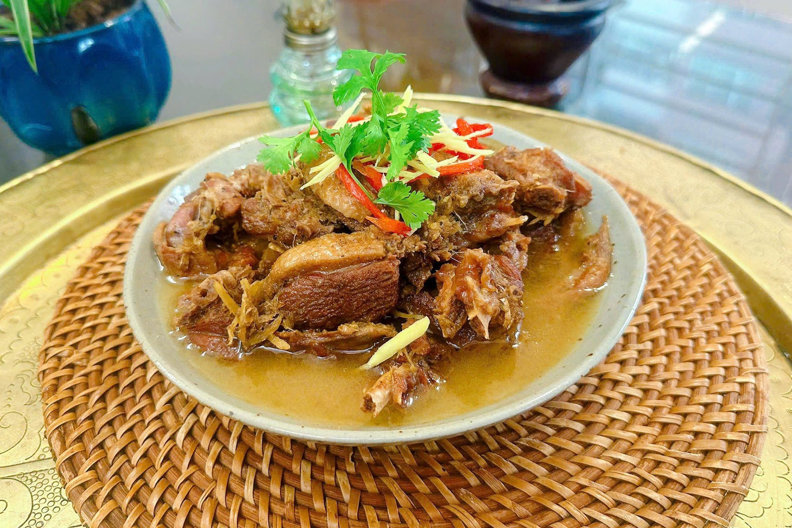 Cách làm thịt vịt kho gừng thơm nức mũi và mẹo khử mùi hôi đơn giản