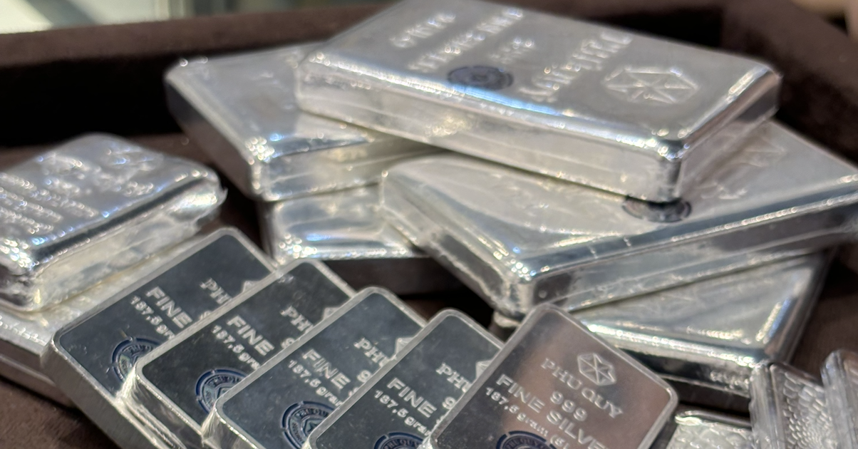 Giá bạc hôm nay 18/1/2026 kết thúc tuần chao đảo, bạc tăng gần 10 triệu đồng/kg