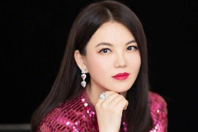 Khoe khoang sự giàu có, MC Lý Tương bị cấm cửa