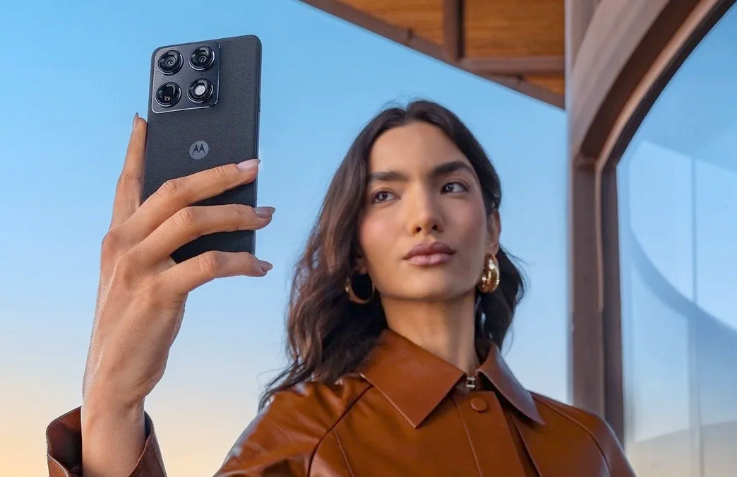 Motorola Signature 1.png