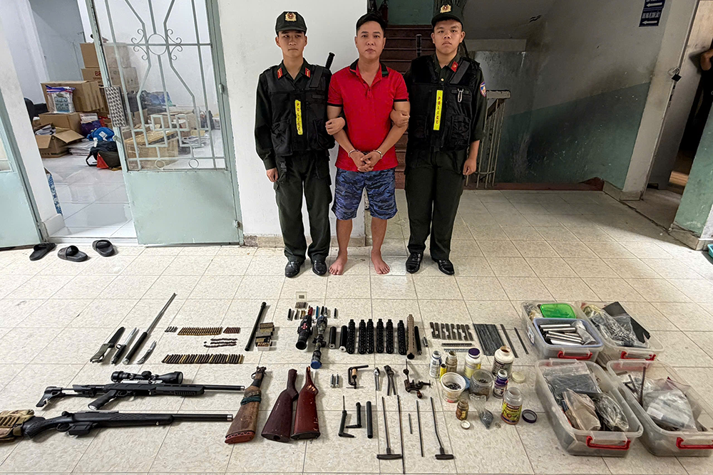  Triệt phá đường dây chế tạo, mua bán súng đạn quy mô lớn ở TPHCM 