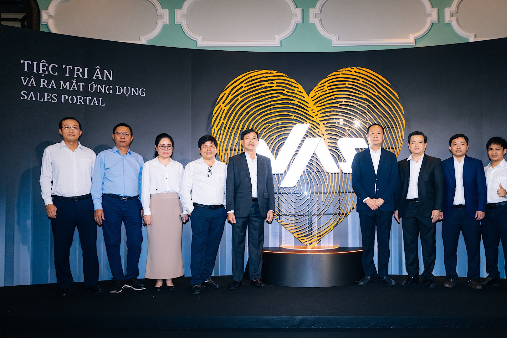 VAS Sales Portal - khát vọng tương lai bền vững từ một ứng dụng tiên phong