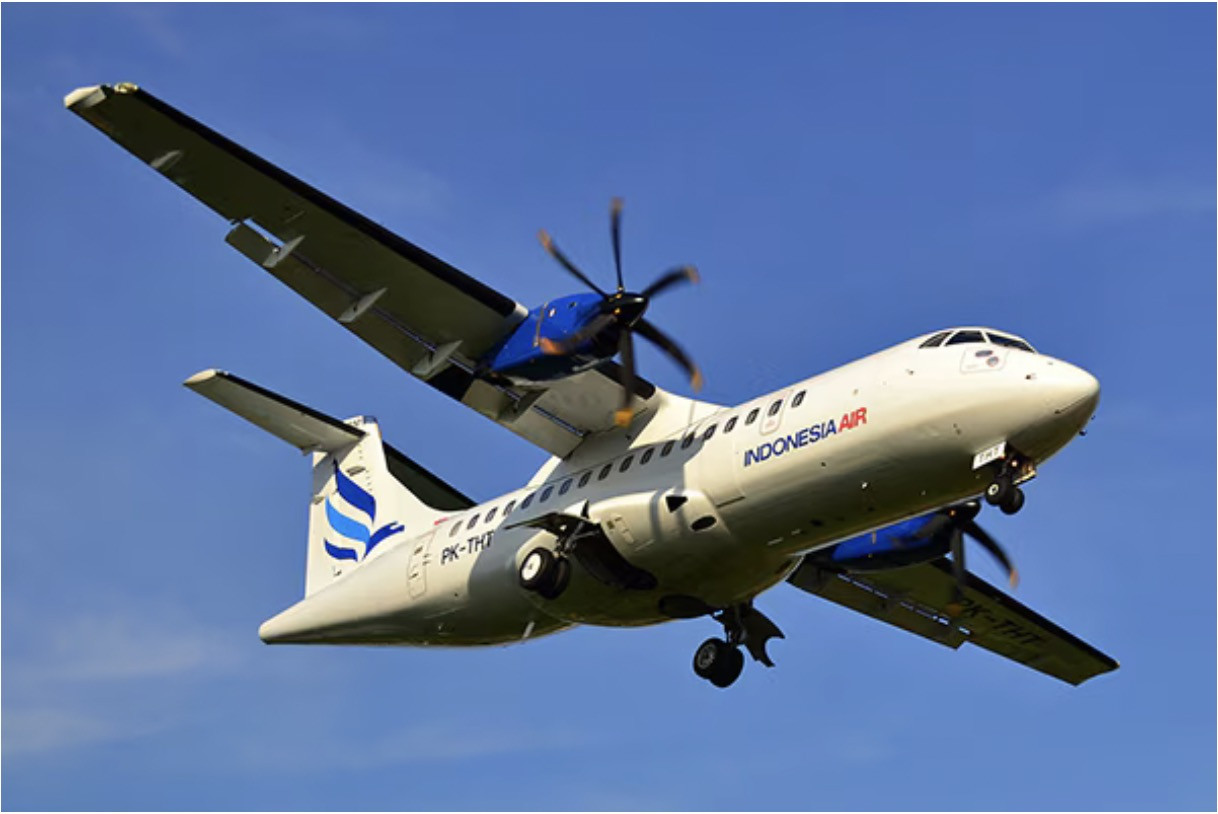 Máy bay mất tích là ATR 42-500. Ảnh: PT Indonesia Air Transport
