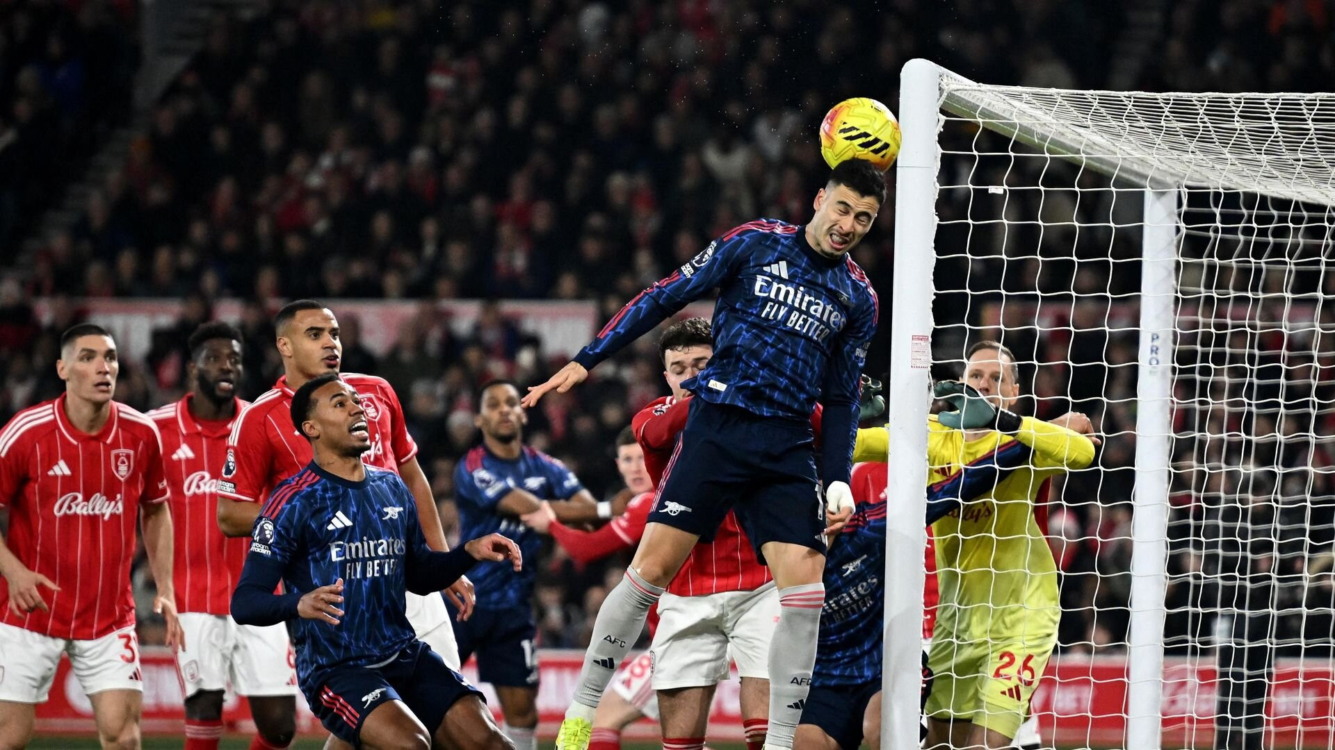 resources_premierleague_pulselive_com 2026 01 17T173909Z_1559255104_UP1EM1H1D187W_RTRMADP_3_SOCCER ENGLAND NFO ARS (2).jpg