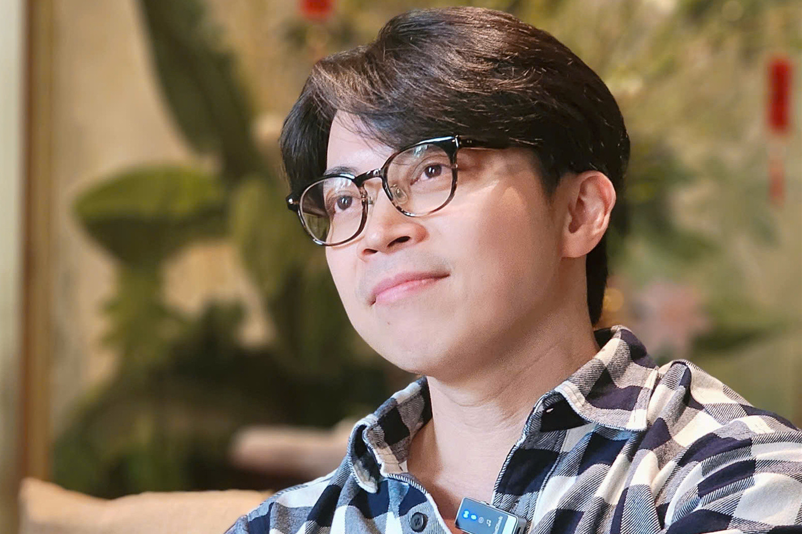 Ca sĩ Lân Nhã lần đầu tiết lộ về người vợ giỏi tính toán và 2 con