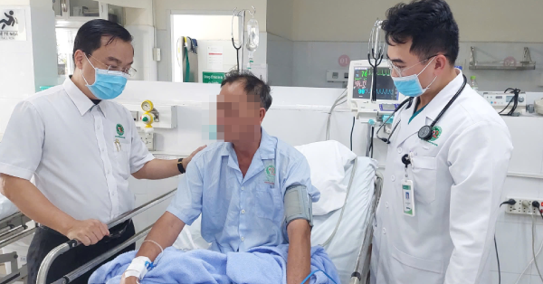 Bác sĩ không chờ có viện phí, cứu nam bảo vệ "3 không" bị nhồi máu cơ tim