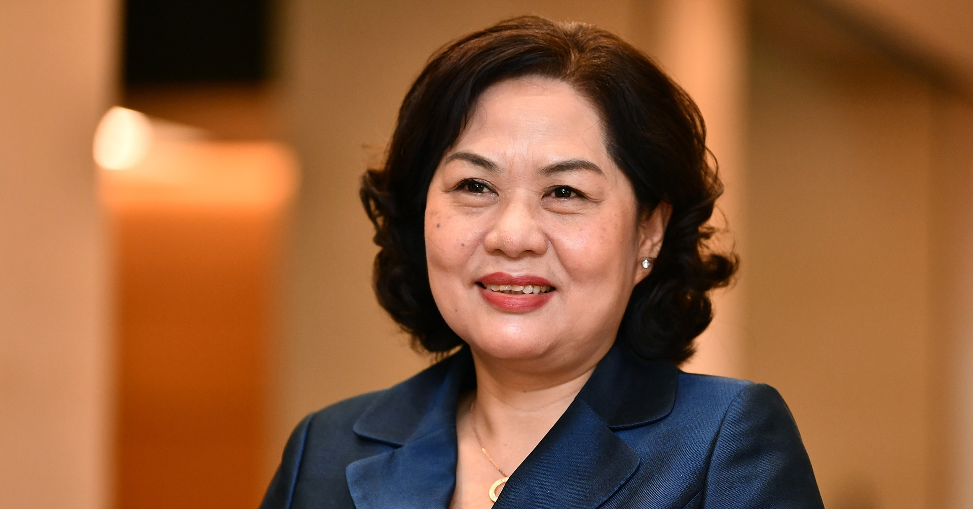 Giới thiệu 3 nữ ủy viên Trung ương Đảng ứng cử ...