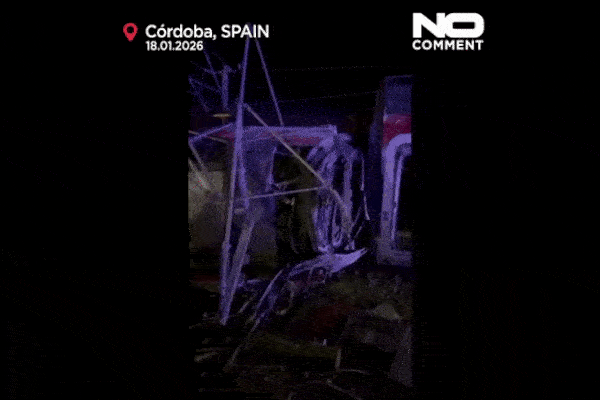 Hai tàu cao tốc đâm nhau ở Tây Ban Nha, ít nhất 21 người thiệt mạng