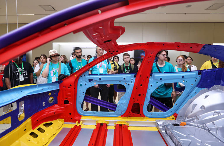 nha may xiaomi 4.jpg