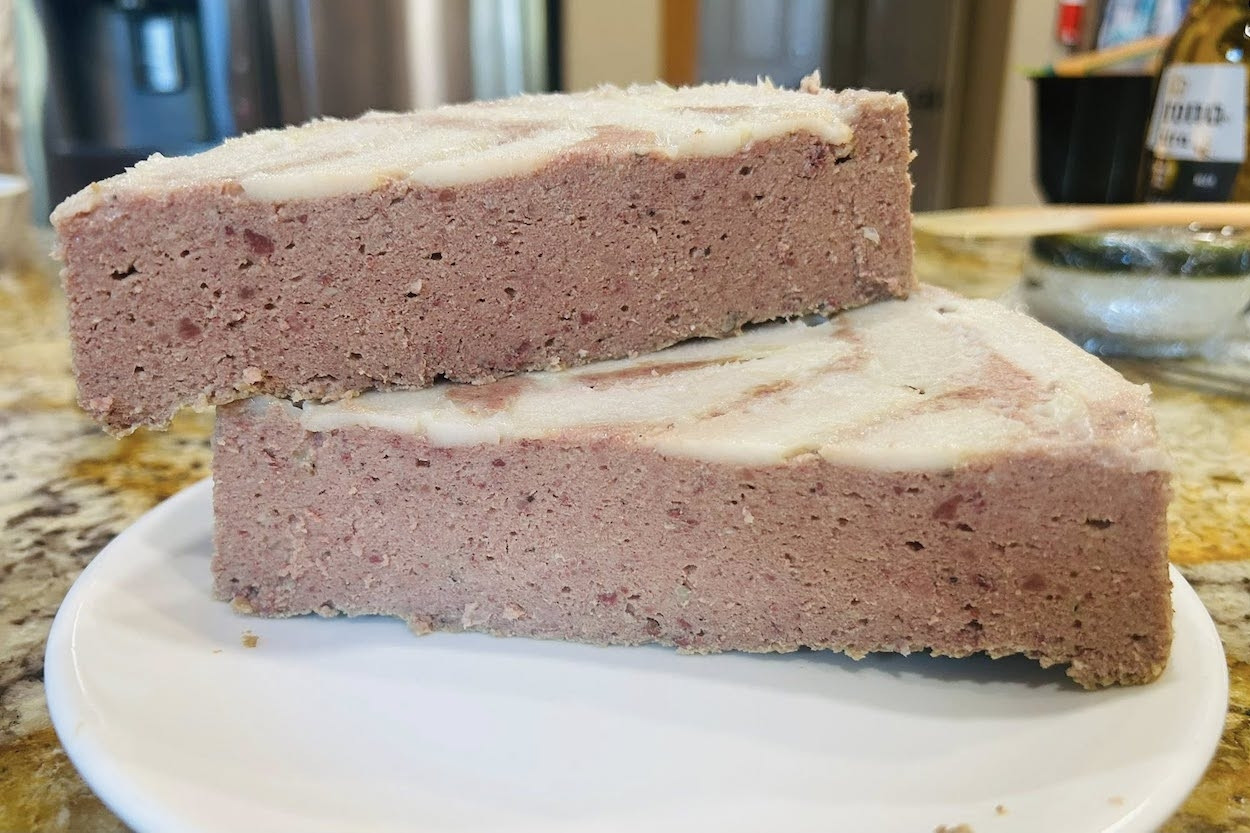 Phó giáo sư dinh dưỡng chỉ ra những nhóm người thận trọng khi ăn pate