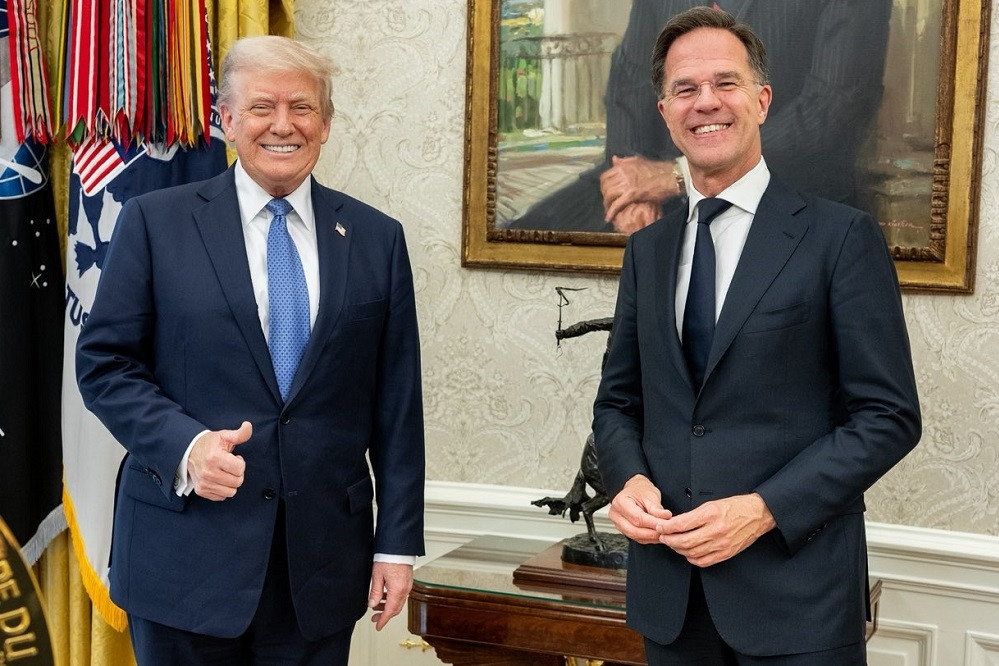 Tổng thư ký NATO thảo luận với ông Trump về đảo Greenland