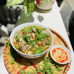 vịt nấu chao phạm thanh huệ.jpg