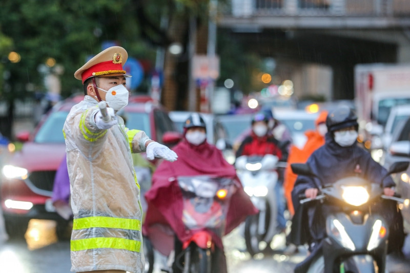 Bản tin sáng 2/1: Miền Bắc cao điểm giá rét, Hà Nội thấp nhất 12 độ