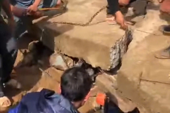  Bản tin chiều 2/1: Sập bờ kè, 4 người tử vong 