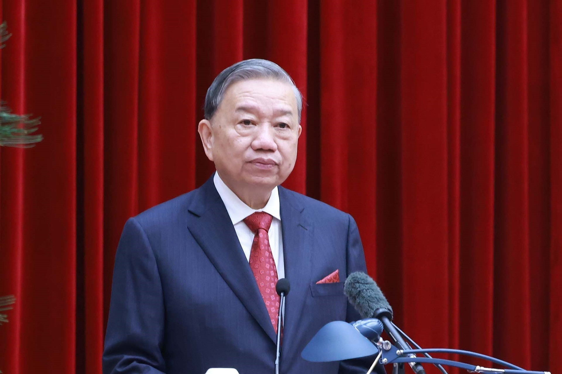 10 chữ về quyết tâm chống tham nhũng, lãng phí, tiêu cực của Tổng Bí thư