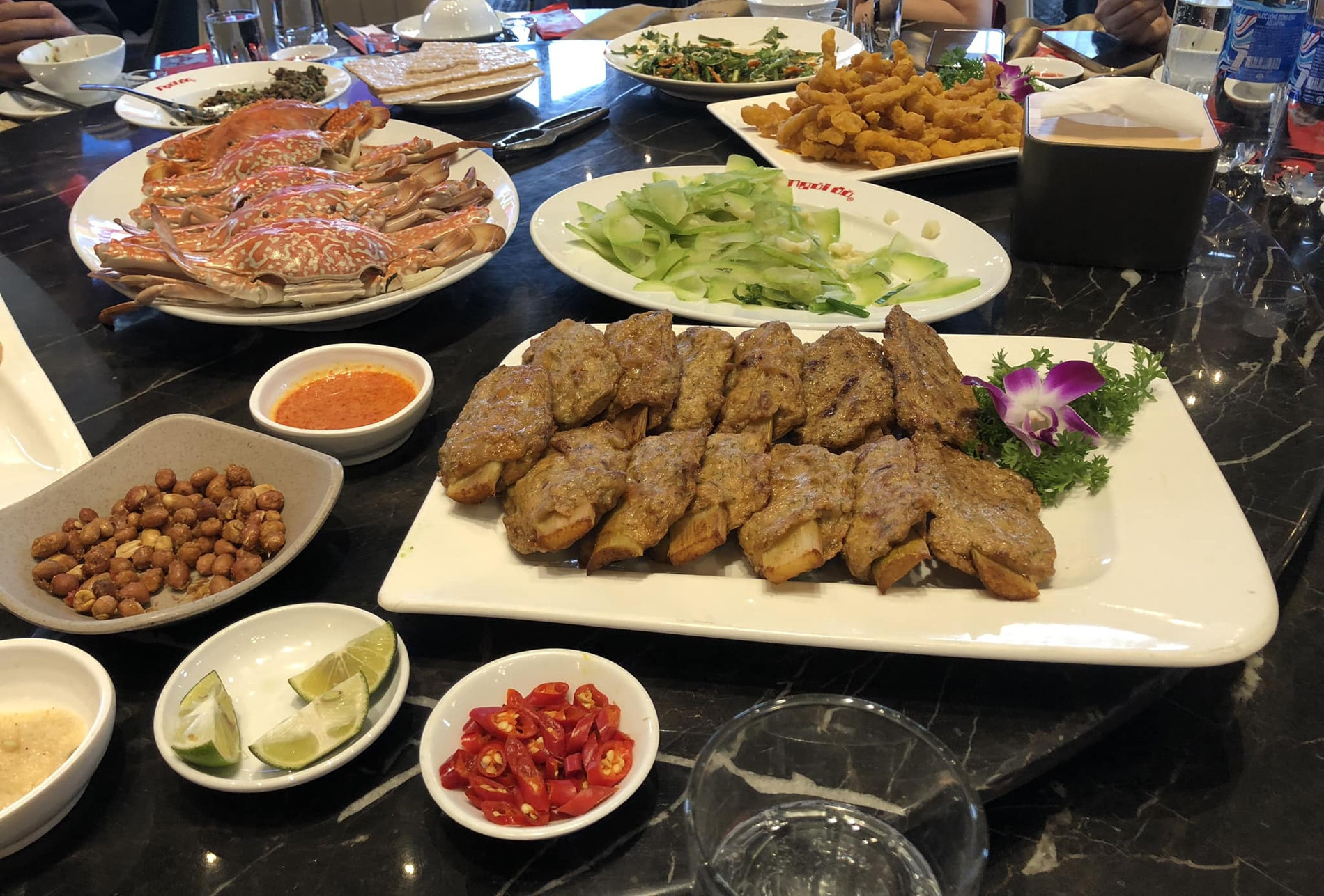  Đặc sản ngon ngọt trong mâm cỗ Hải Phòng, khách Hà Nội đặt ship 120km về làm quà 