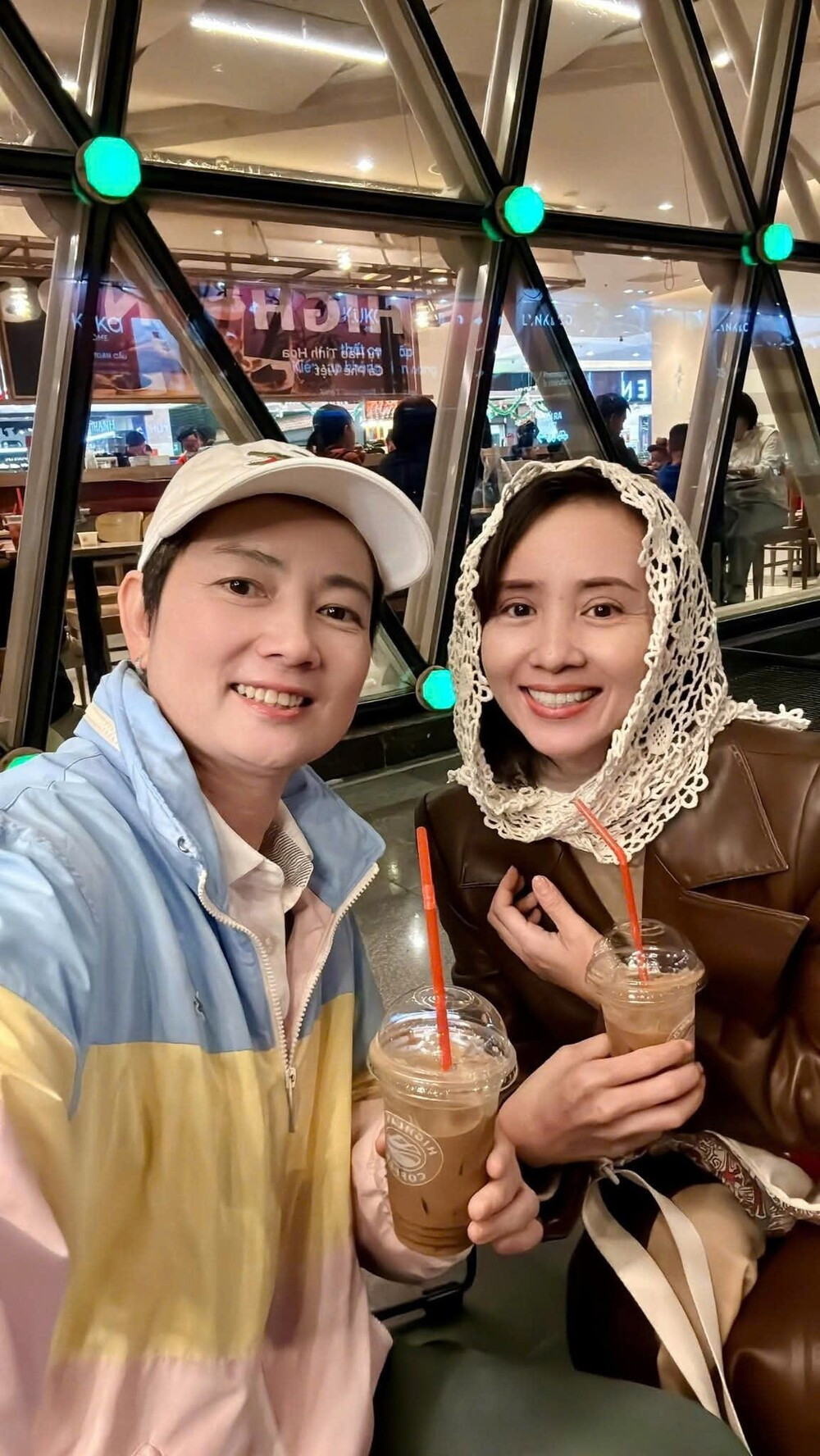 gen h z7390331863623_7105ec16d616340fd56ec979358e7774.jpg