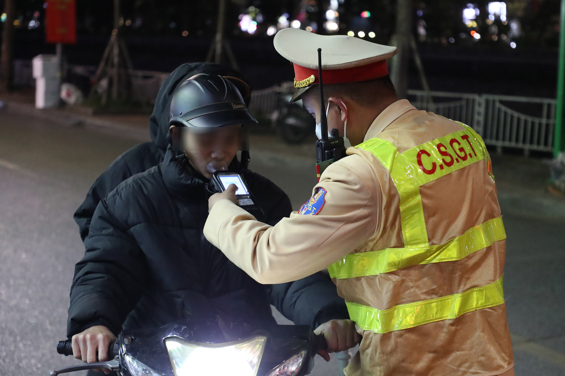 Hơn 3.200 tài xế vi phạm nồng độ cồn bị xử lý trong ngày đầu năm