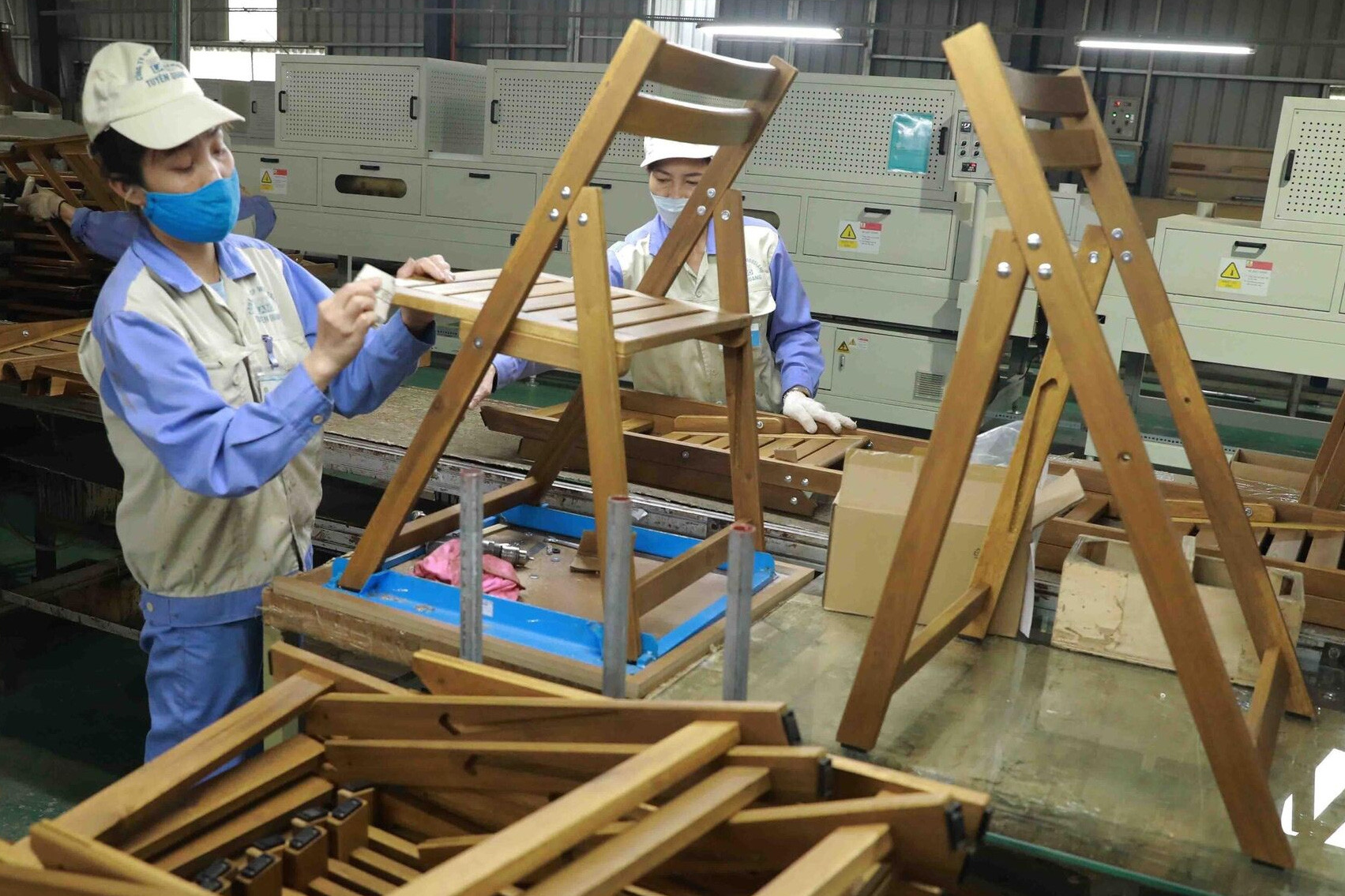 Mỹ hoãn tăng thuế cho loạt mặt hàng thế mạnh của Việt Nam