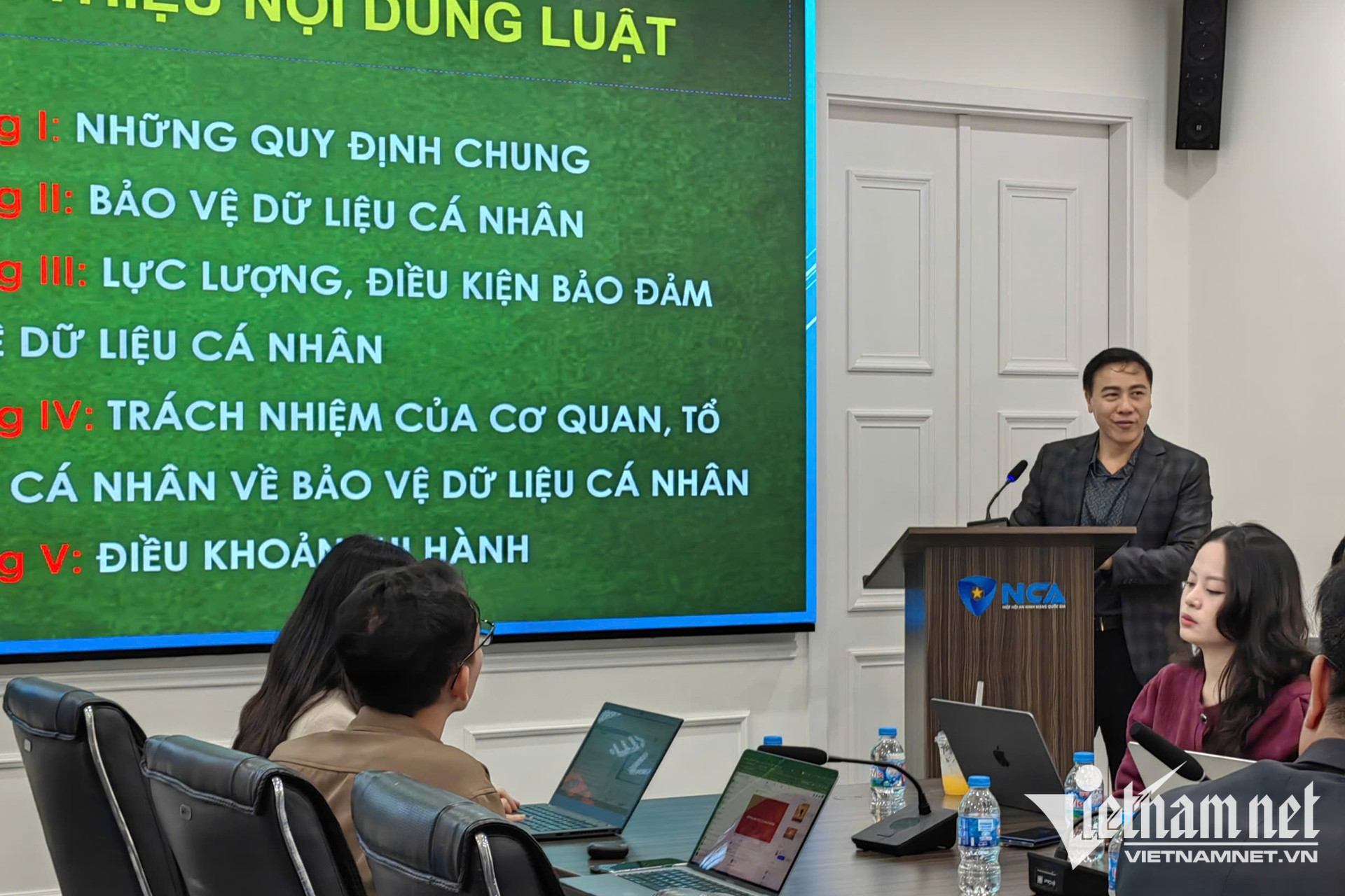 W-ong Thi A05 gioi thieu luat 1.jpg