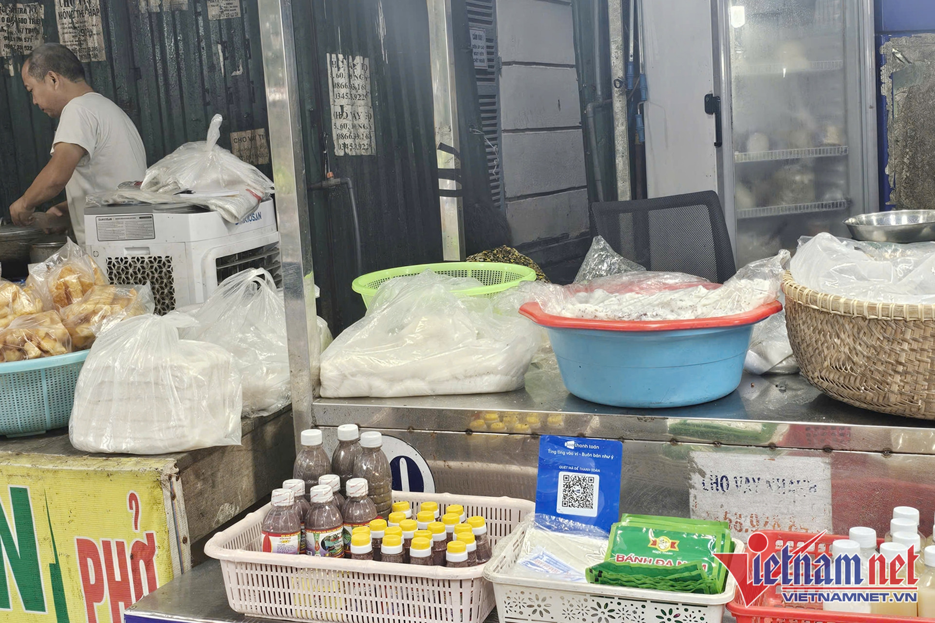 W-thanh toan khong dung tien mat 0001.jpg