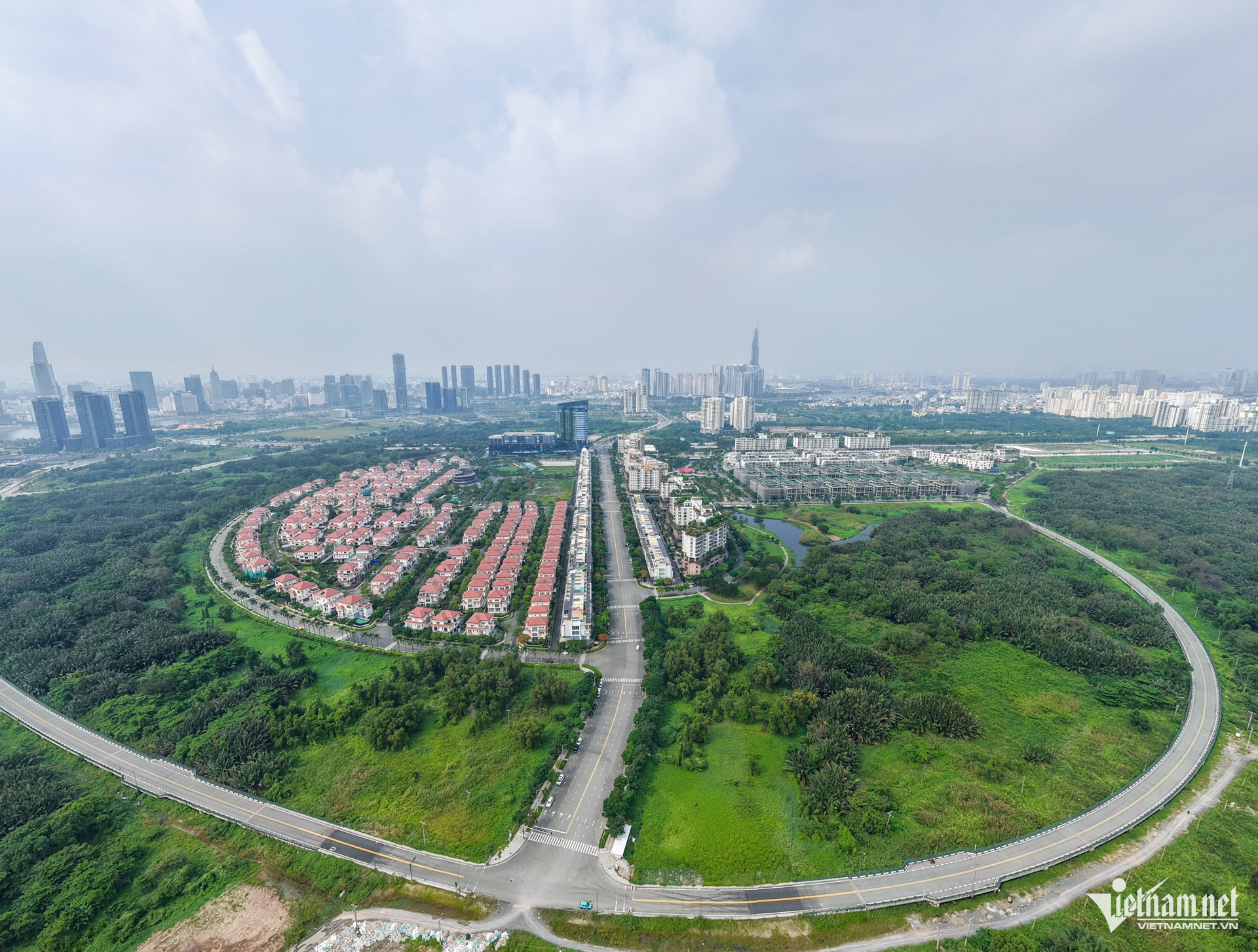 W-Thủ thiêm 4   Tuấn Hùng 11.jpg