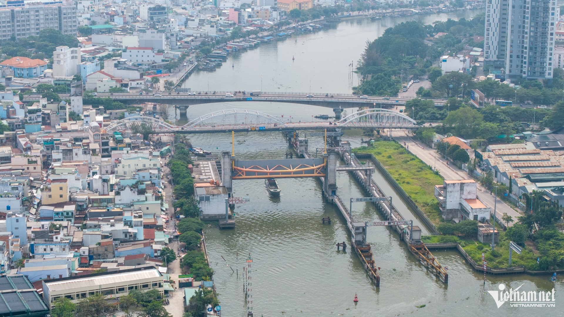 W-Thủ thiêm 4   Tuấn Hùng 16.jpg